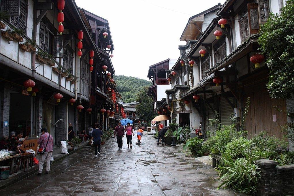 沉静的力量—— 读魏以进老师散文集《故乡魏家坡》感悟其文其人